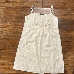 Brandy Melville Cream Floral Top